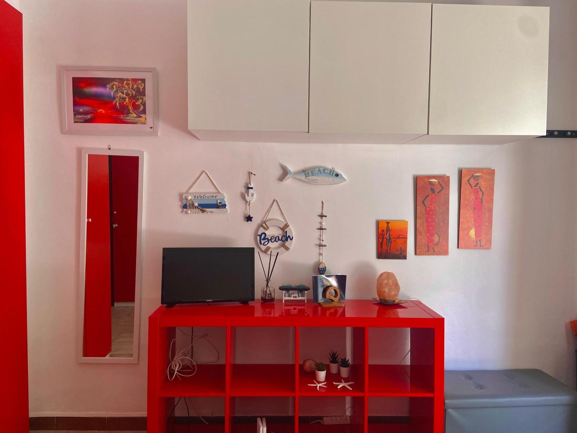 Albachiara Apartment Джовинацо Екстериор снимка
