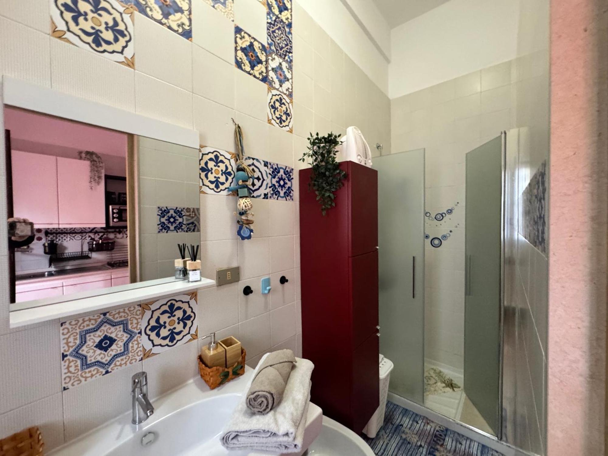 Albachiara Apartment Джовинацо Екстериор снимка