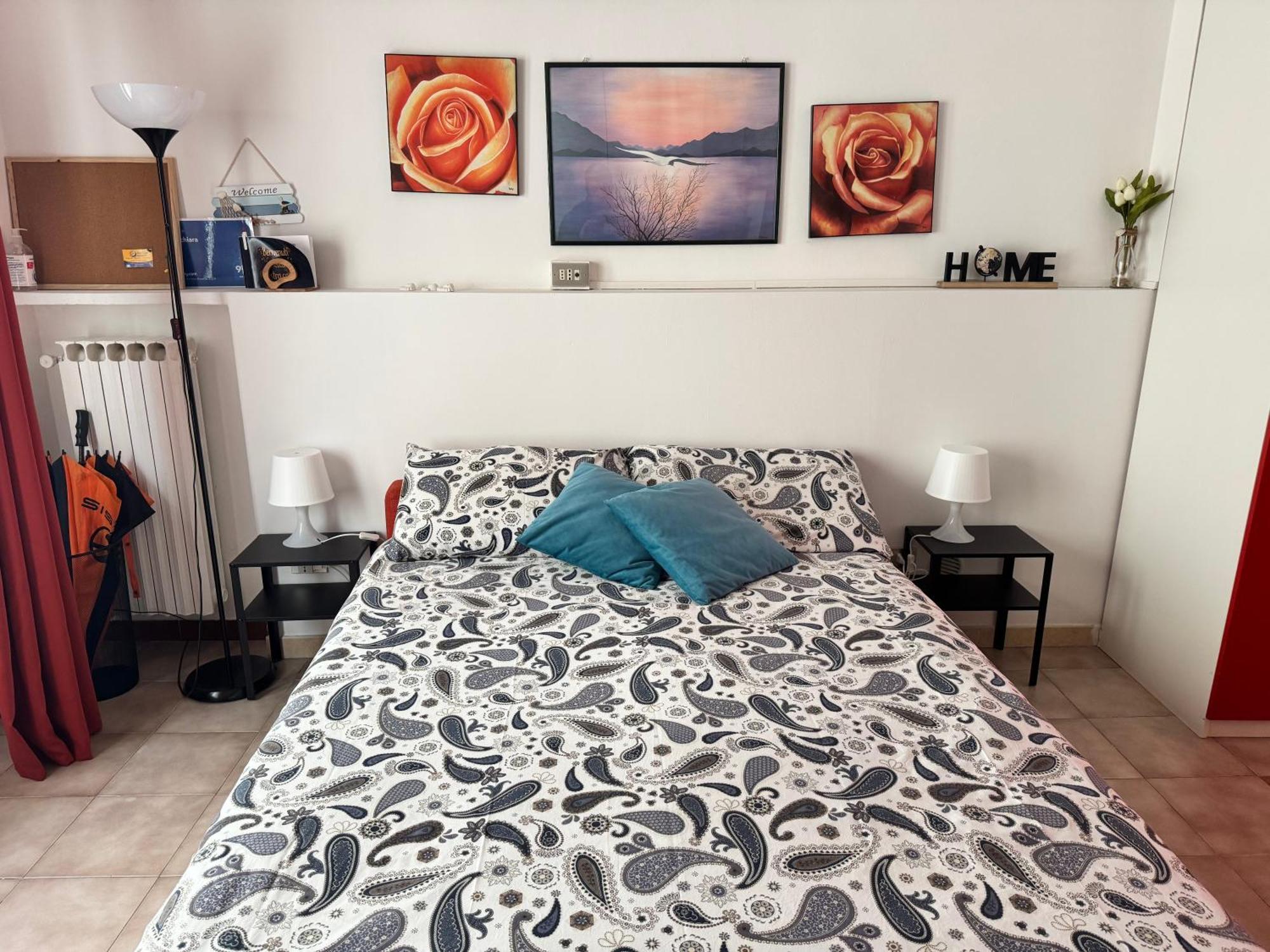 Albachiara Apartment Джовинацо Екстериор снимка