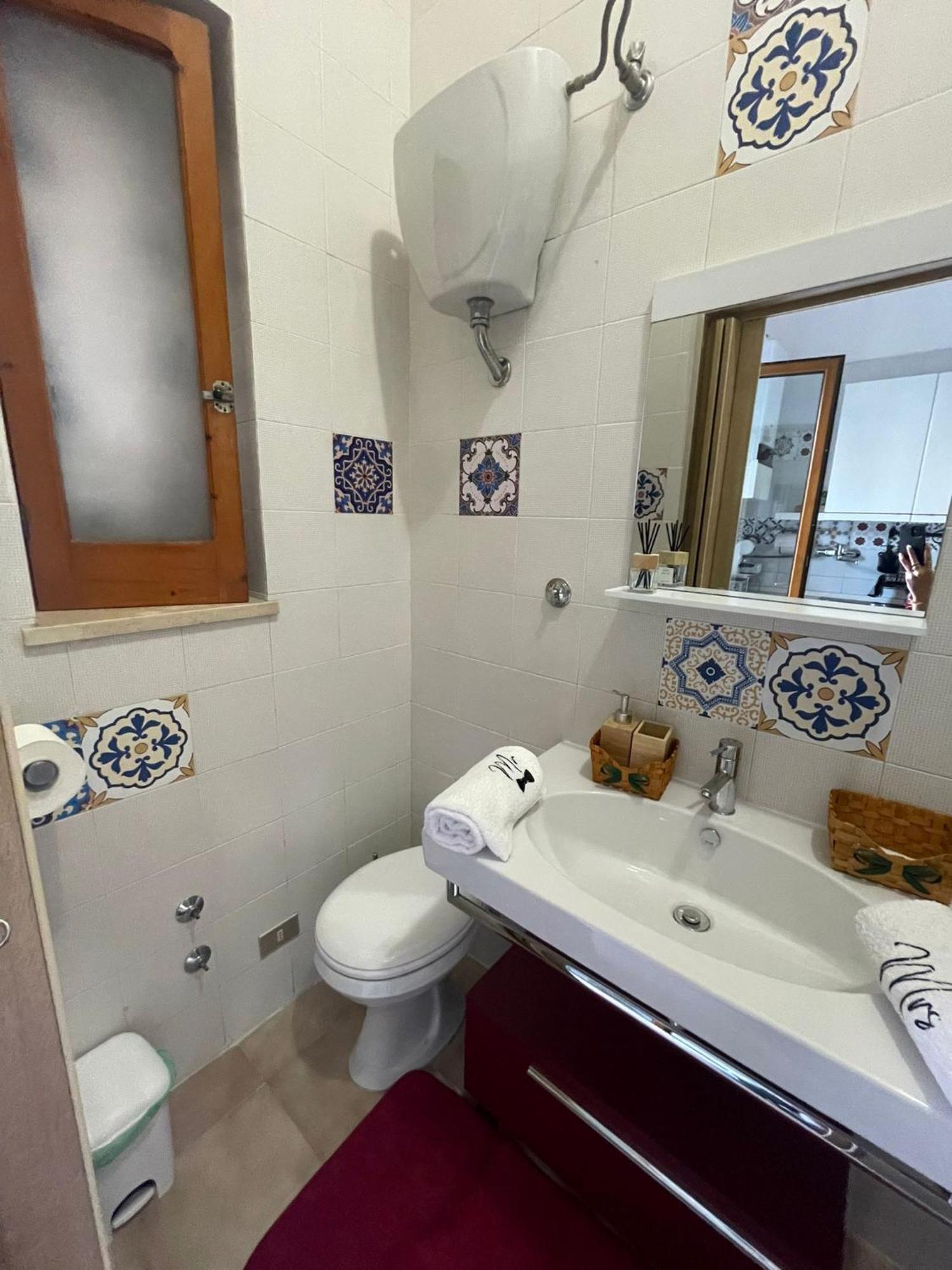 Albachiara Apartment Джовинацо Екстериор снимка